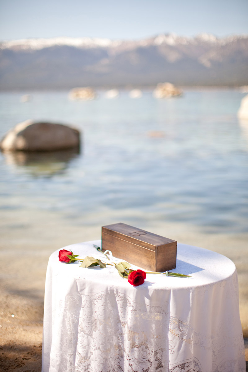 A picture of the wine capsule at the wedding ceremony site.